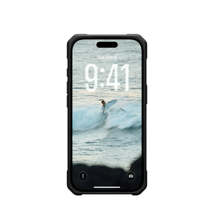 UAG Pathfinder Clear Magnetic Case for iPhone 17 Pro (2025)