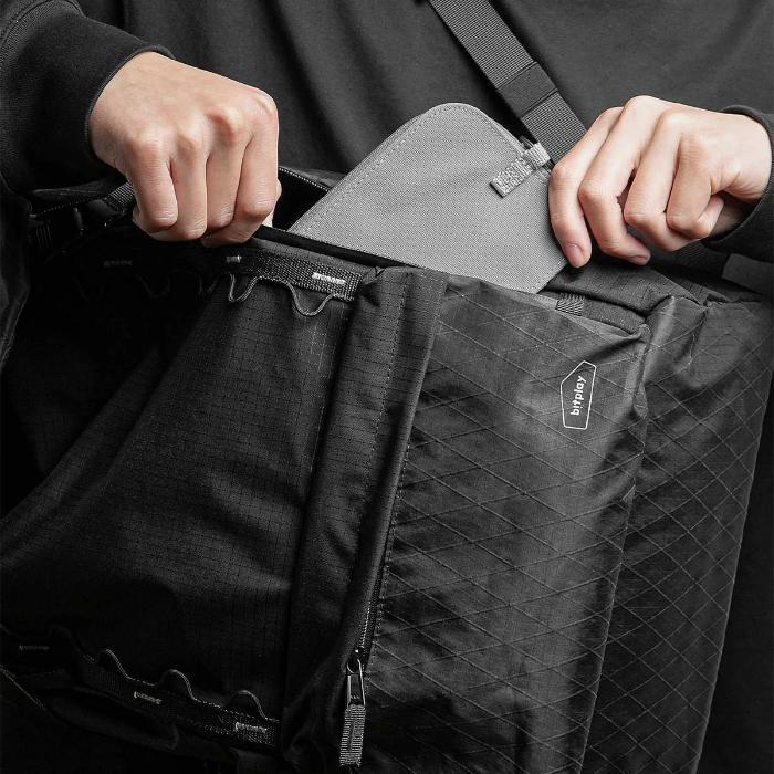 Shop and buy Bitplay Black Series Backpack 28L| KURUMIZ online with great deals and sales prices with fast and safe shipping. KURUMIZ is the largest Singapore official authorised retailer for the largest collection of mobile premium accessories.