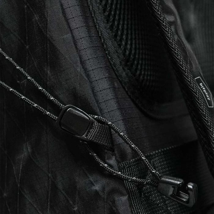 Shop and buy Bitplay Black Series Backpack 28L| KURUMIZ online with great deals and sales prices with fast and safe shipping. KURUMIZ is the largest Singapore official authorised retailer for the largest collection of mobile premium accessories.