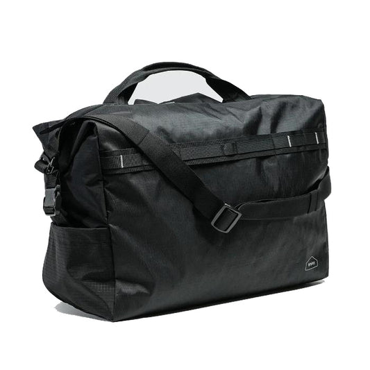 Shop and buy Bitplay Black Series Travel Duffel Bag 45L| KURUMIZ online with great deals and sales prices with fast and safe shipping. KURUMIZ is the largest Singapore official authorised retailer for the largest collection of mobile premium accessories.