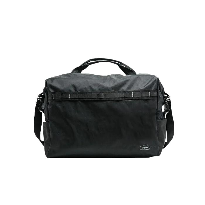 Shop and buy Bitplay Black Series Travel Duffel Bag 45L| KURUMIZ online with great deals and sales prices with fast and safe shipping. KURUMIZ is the largest Singapore official authorised retailer for the largest collection of mobile premium accessories.