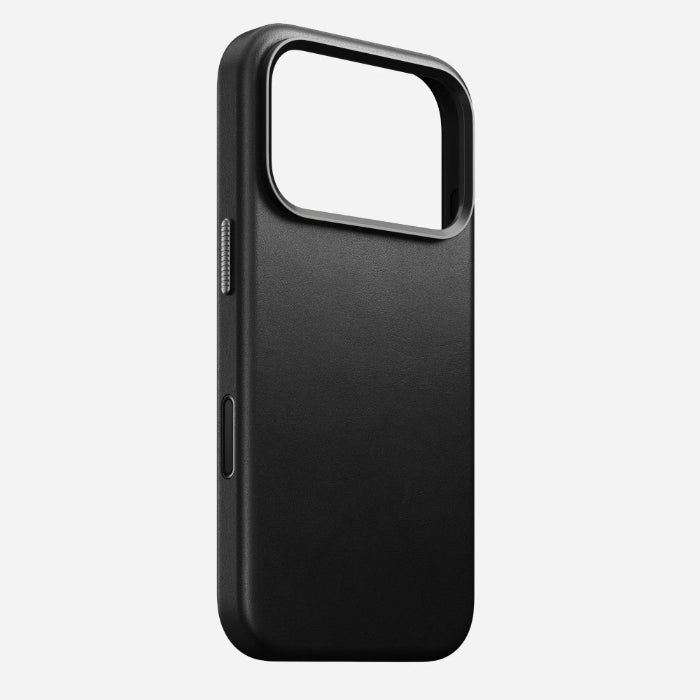 NOMAD Traditional Leather Case for iPhone 17 Pro 6.3" (2025) by Horween® Leather