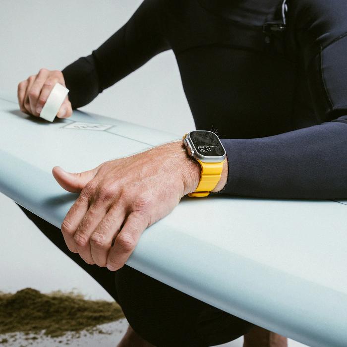 Shop and buy Nomad Rocky Point Band for Apple Watch Ultra/Ultra 2 49mm/46mm/45mm/44mm| KURUMIZ online with great deals and sales prices with fast and safe shipping. KURUMIZ is the largest Singapore official authorised retailer for the largest collection of mobile premium accessories.