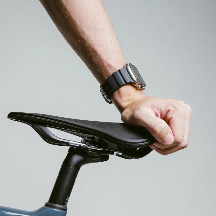 Shop and buy Nomad Rocky Point Band for Apple Watch Ultra/Ultra 2 49mm/46mm/45mm/44mm| KURUMIZ online with great deals and sales prices with fast and safe shipping. KURUMIZ is the largest Singapore official authorised retailer for the largest collection of mobile premium accessories.