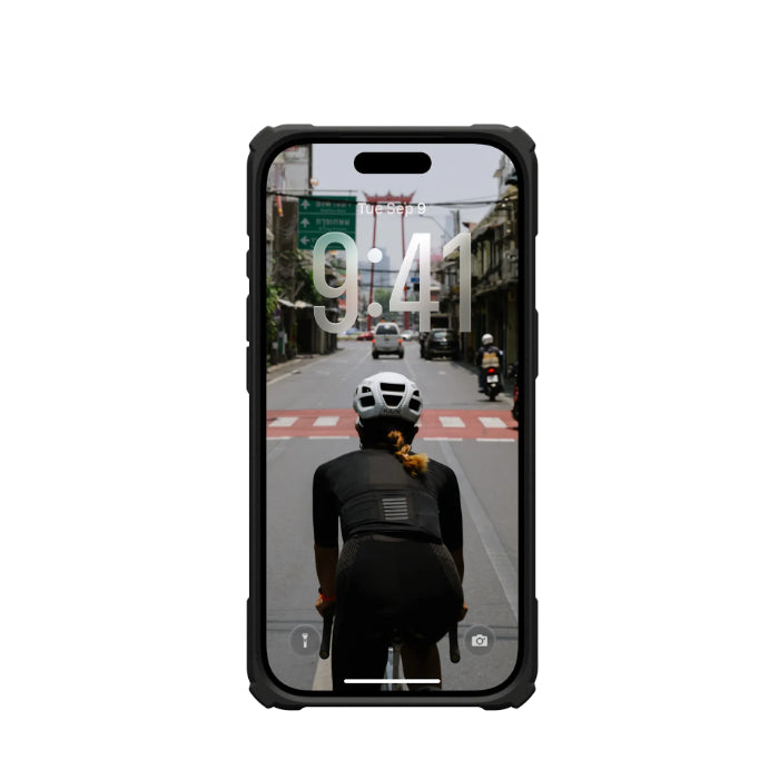 UAG Plasma XTE Magnetic Case for iPhone 17 Pro (2025)