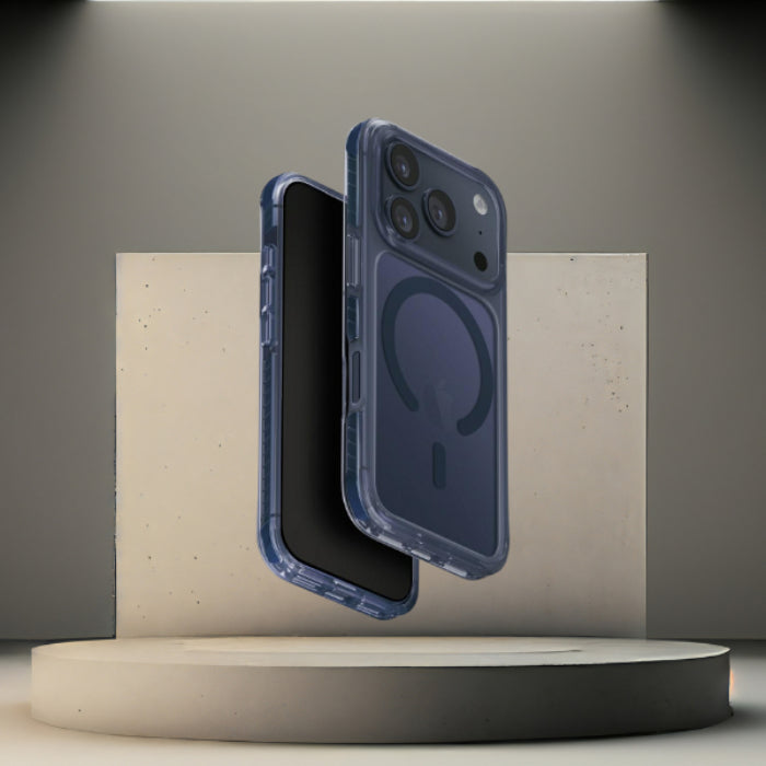 UNIQ Combat MagClick Charging Hybrid Case for iPhone 17 Pro 6.3" (2025)